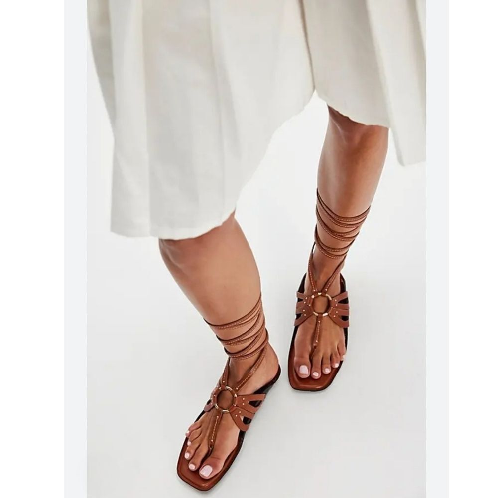 NWT Free People Dragonfly Brown Lace Up Thong Sandals Size 7 8 8.5 9